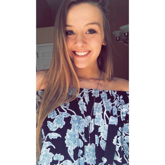 kellyyjohnsonn